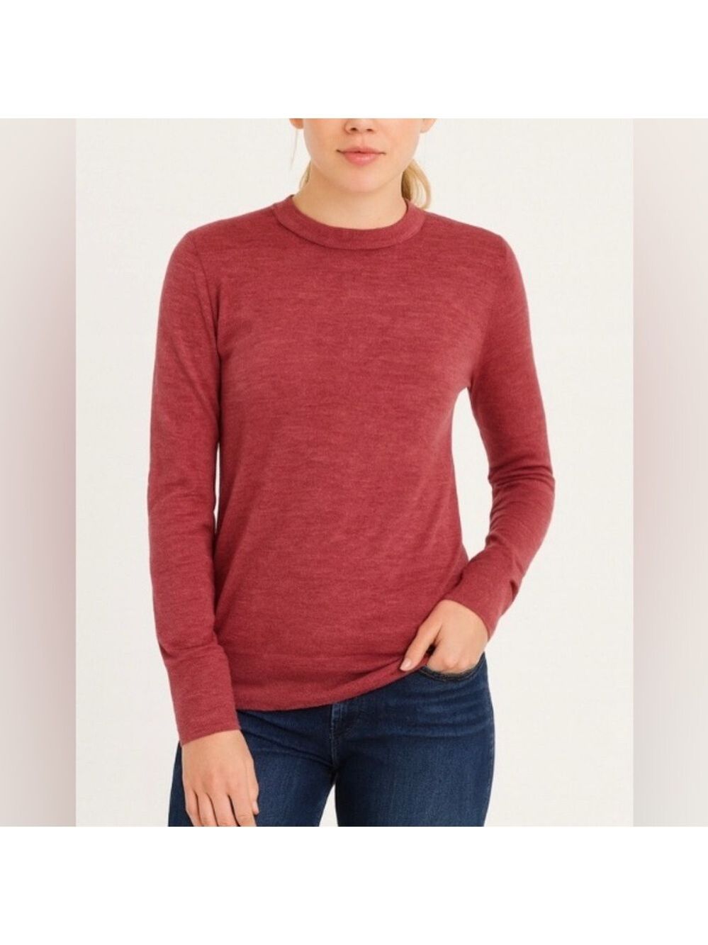 Club Monaco Mackenzie Merino Wool Crew Neck Sweater Small. S25